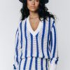 Colourful Rebel Strick & Cardigans | Pullover Lizza Crochet Stripe V-Neck Sweater Deep Blue Blau