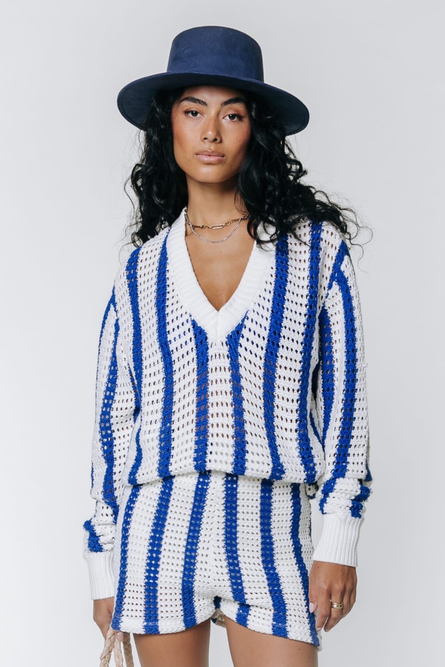 Colourful Rebel Strick & Cardigans | Pullover Lizza Crochet Stripe V-Neck Sweater Deep Blue Blau